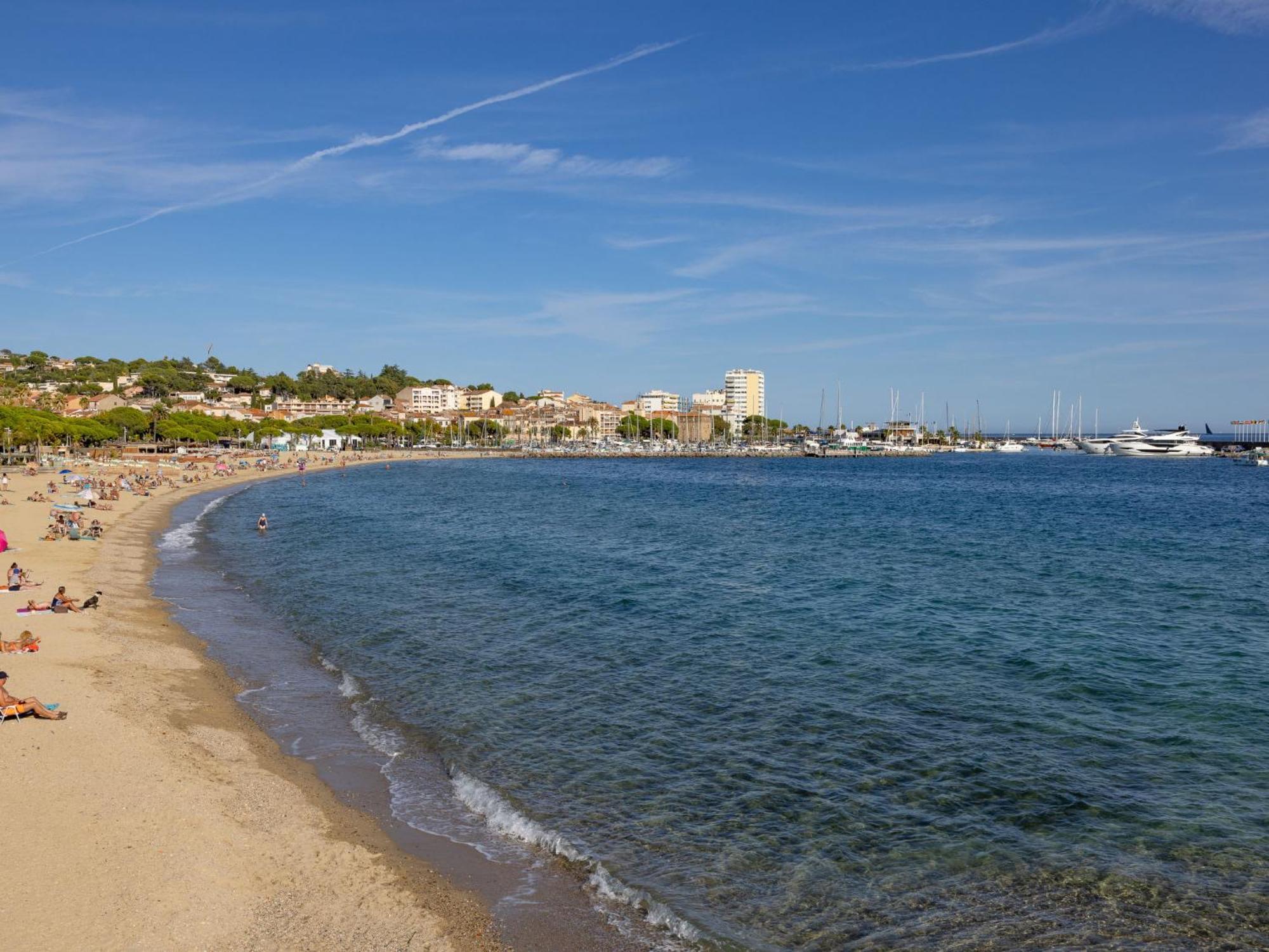 Apartment Les Sirenes By Interhome Sainte-Maxime Eksteriør bilde