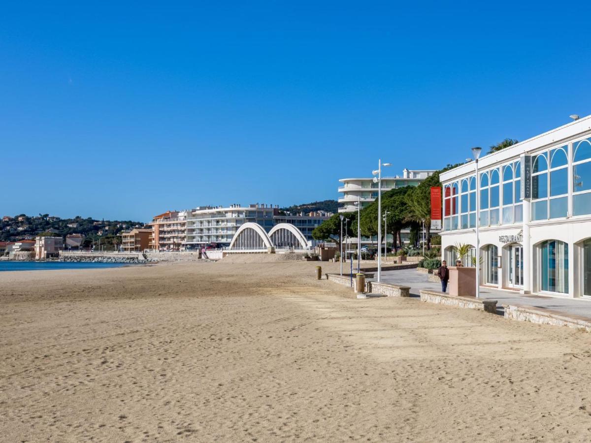Apartment Les Sirenes By Interhome Sainte-Maxime Eksteriør bilde